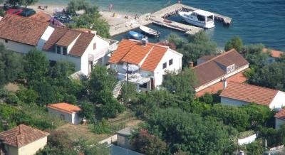 Three trains, private accommodation in city Viganj, Croatia