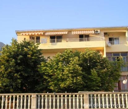 Gojak, logement privé à Makarska, Croatie