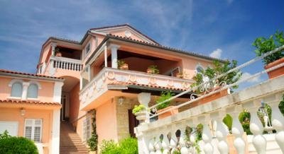 Villa Barbara, private accommodation in city Lovran, Croatia