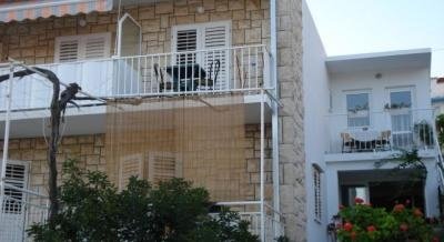 apartments Mirjana, private accommodation in city Hvar, Croatia