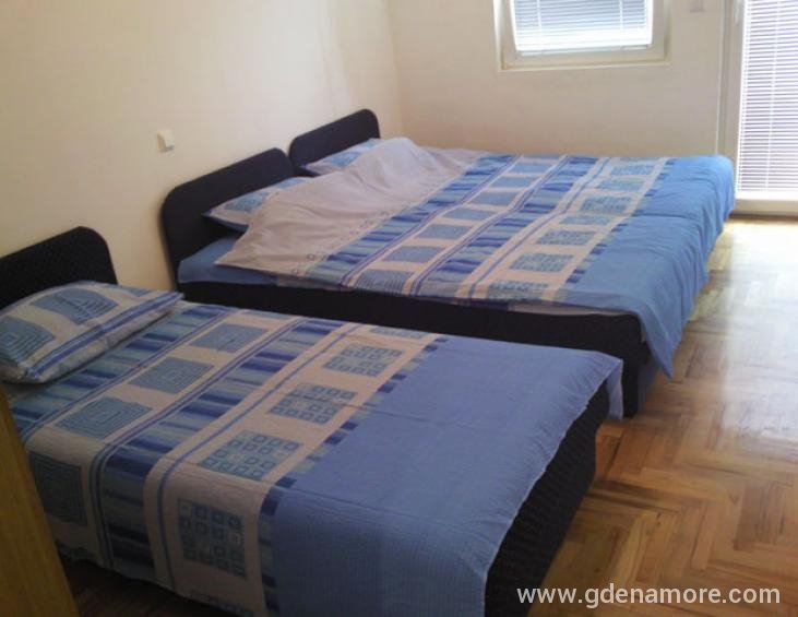 spavaca soba, apartman 2slika