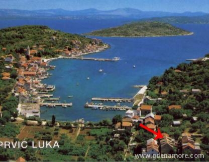 Apartman Lako&scaron;, alloggi privati a Prvić Luka, Croazia - Prvić