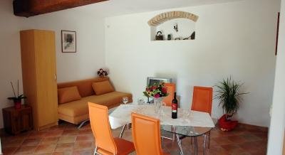 Apartments Obala Bol, private accommodation in city Bol, Croatia