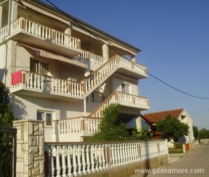 Apartments Brkovic, private accommodation in city Sukošan, Croatia