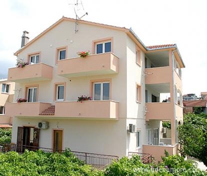 Апартаменты Белас, Частный сектор жилья Трогир, Хорватия