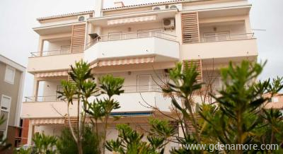 Apartmani Spital, privatni sme&scaron;taj u mestu Novalja, Hrvatska