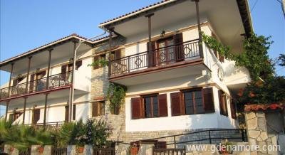 Sarti Bay Inn, privatni sme&scaron;taj u mestu Halkidiki, Grčka