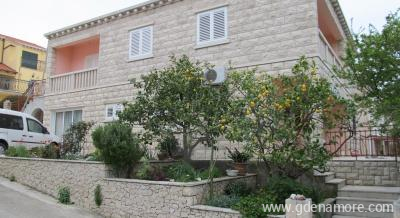 Apartamentos KATARINA, alojamiento privado en Korčula, Croacia