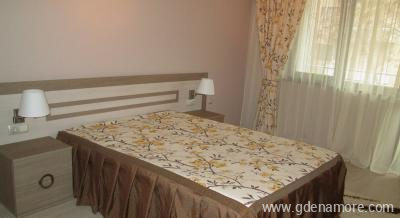 Apartment with perfect cental location, privatni sme&scaron;taj u mestu Varna, Bugarska