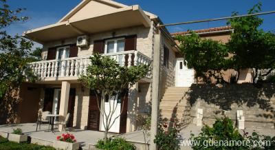 R&B Apartments, privatni sme&scaron;taj u mestu Budva, Crna Gora