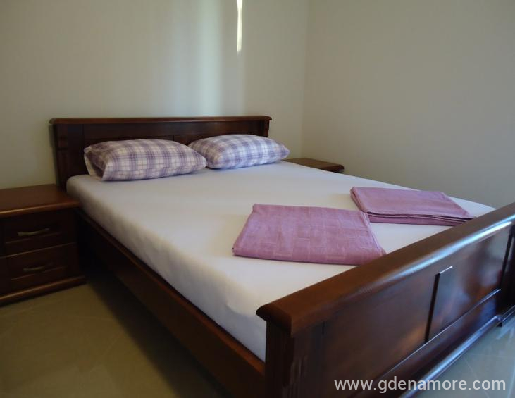 Trokrevetni studio br.2