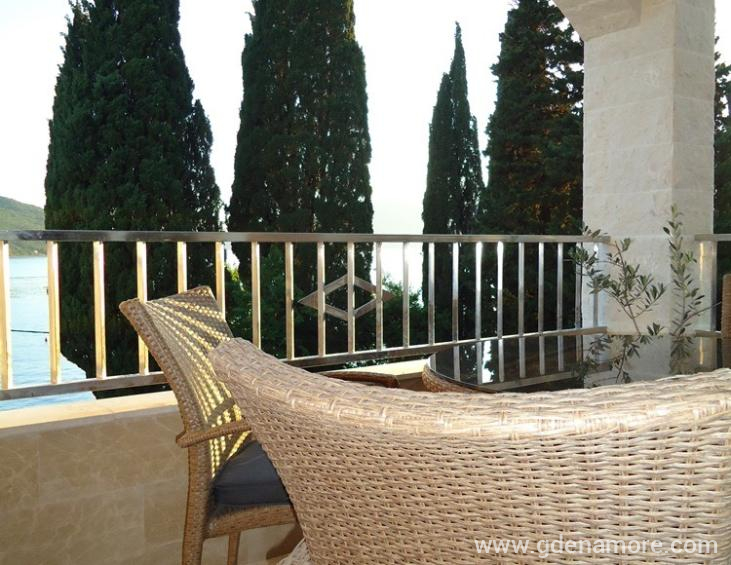 Trokrevetni studio br.2