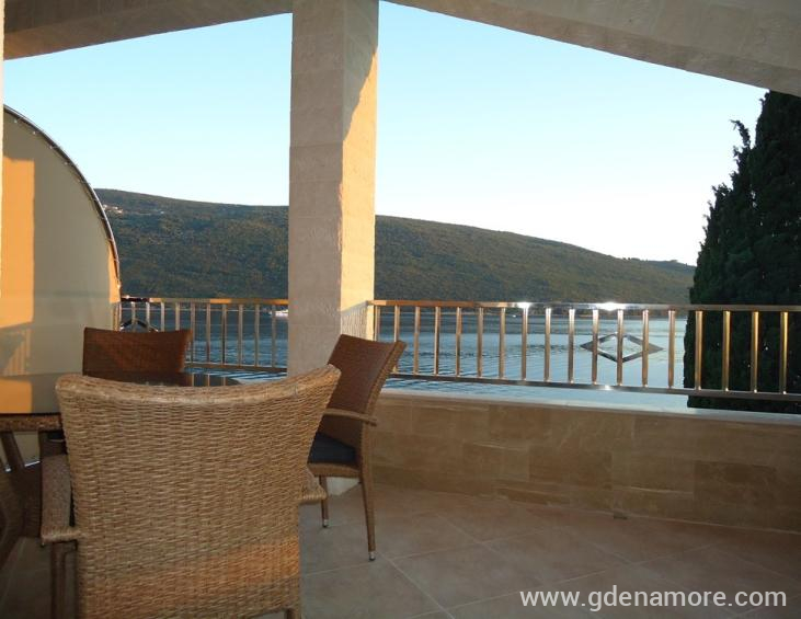 Trokrevetni studio br.6