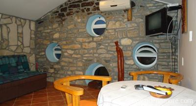 Apartamentos Kilibarda, alojamiento privado en Herceg Novi, Montenegro