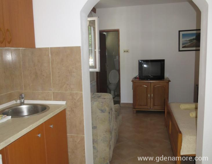 Trokrevetni apartman