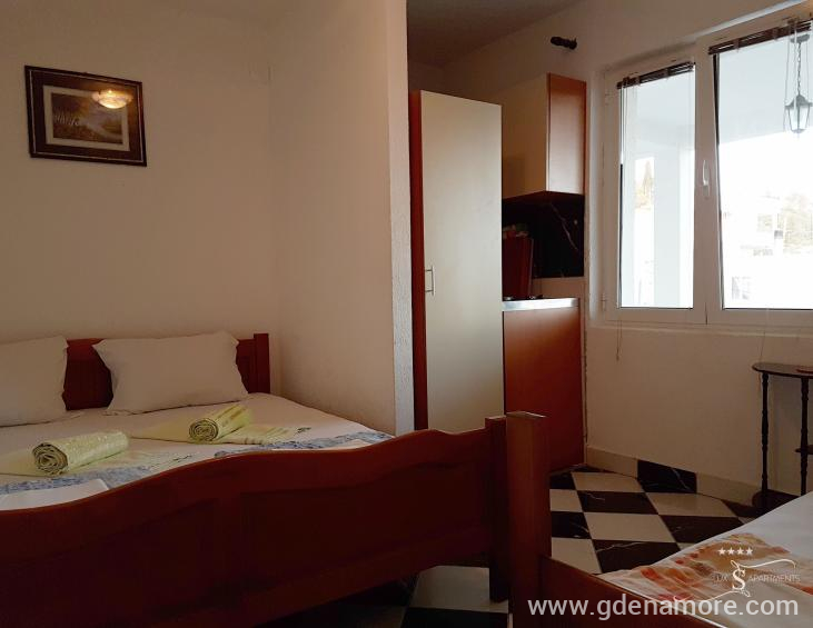 Trokrevetni apartman
