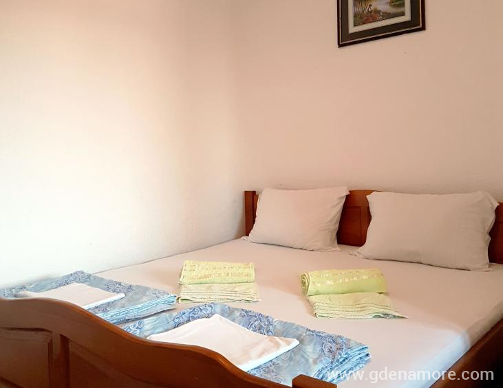 Trokrevetni apartman