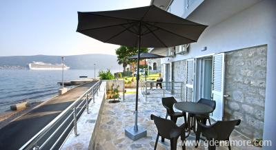 Apartamentos Marina, alojamiento privado en Bijela, Montenegro