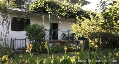 Sobe Popovich, privatni sme&scaron;taj u mestu Herceg Novi, Crna Gora