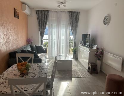 Sunrise, Privatunterkunft im Ort Djenović, Montenegro - IMG_6156