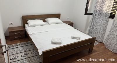 Appartamento Olga, alloggi privati a Kotor, Montenegro