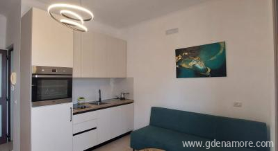 Molti appartamenti, alloggi privati a Durres, Albania