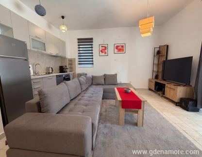 Zebra Apartmani, Privatunterkunft im Ort Bečići, Montenegro - IMG_2524