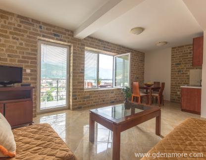 Villa Contessa, alloggi privati a Budva, Montenegro - DSC_2751