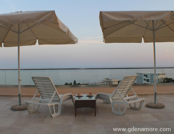 Zajednica terasa na zadnjem spratu