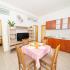 Appartamenti Dragojevic, Apartman br.7, alloggi privati a Obala bogisici, Montenegro - qgCG-gpw