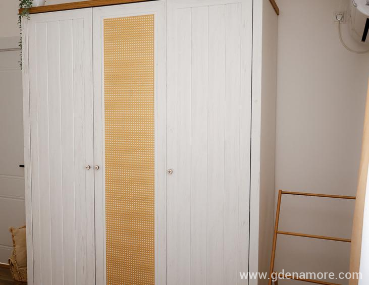 920A5877_websize
