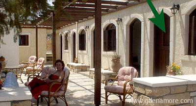 CORAL STUDIO, alojamiento privado en Crete, Grecia