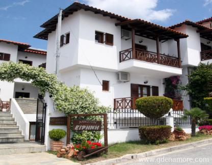 PANSION EIRINI, zasebne nastanitve v mestu Ouranopolis, Grčija - House Irini