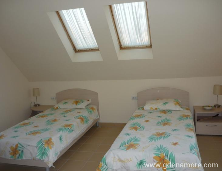 D31 Two bedroom apartment