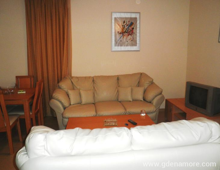 One bedroom apartment