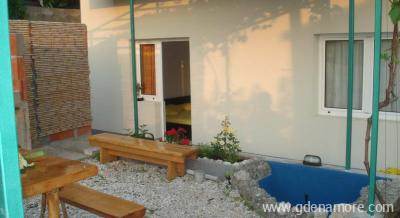 Appartement Rogic 5 + 2, Makarska, logement priv&eacute; &agrave; Makarska, Croatie