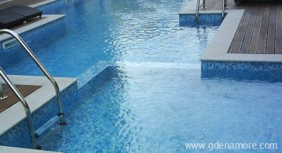 Апартамент в комплекс "Night Breeze" Сарафово, privat innkvartering i sted Burgas, Bulgaria