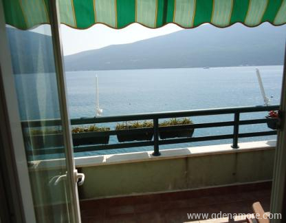 Apartman, Privatunterkunft im Ort Djenović, Montenegro