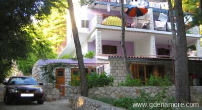 Wohnungen &Scaron;IME, Privatunterkunft im Ort Hvar, Kroatien