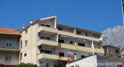 APPARTAMENTI ALAGIĆ, alloggi privati a Makarska, Croazia