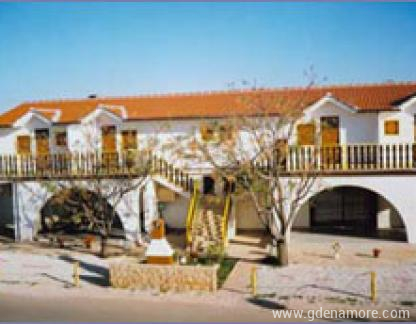 Apartmani Pogačić, privatni sme&scaron;taj u mestu Vir, Hrvatska - Apartmani