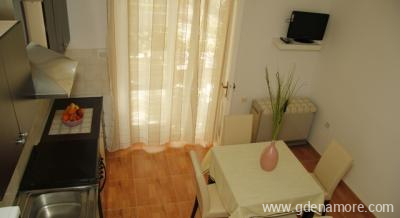 Villa Ang&egrave;le, logement priv&eacute; &agrave; Makarska, Croatie